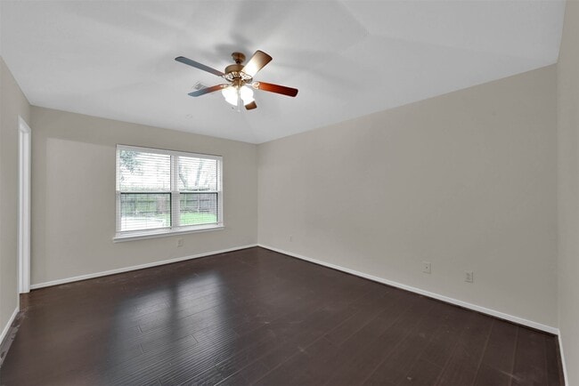 Building Photo - 24011 Pinecreek Point