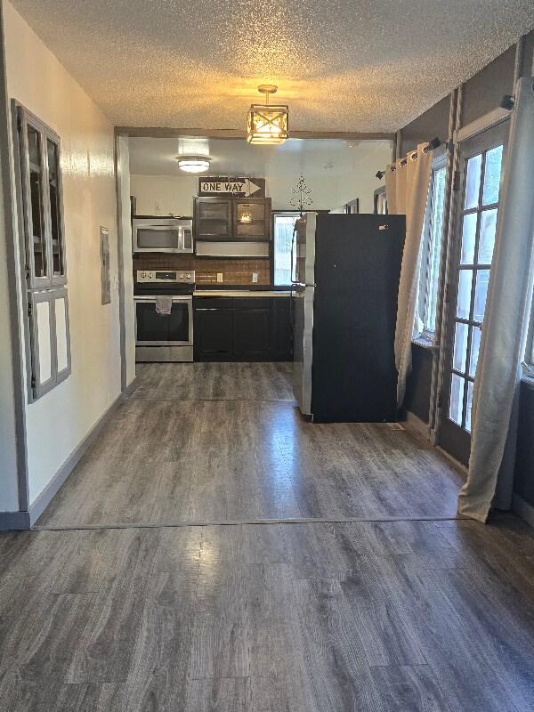 Building Photo - 2615 Silver Blvd