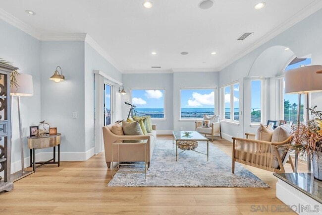 Building Photo - 7564 Navigator Cir