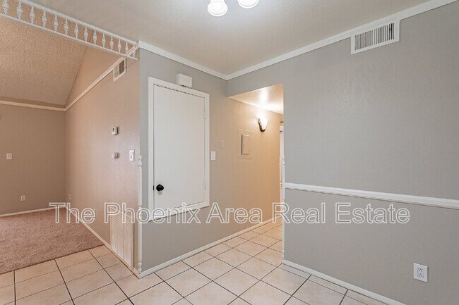 Building Photo - 1942 S Emerson