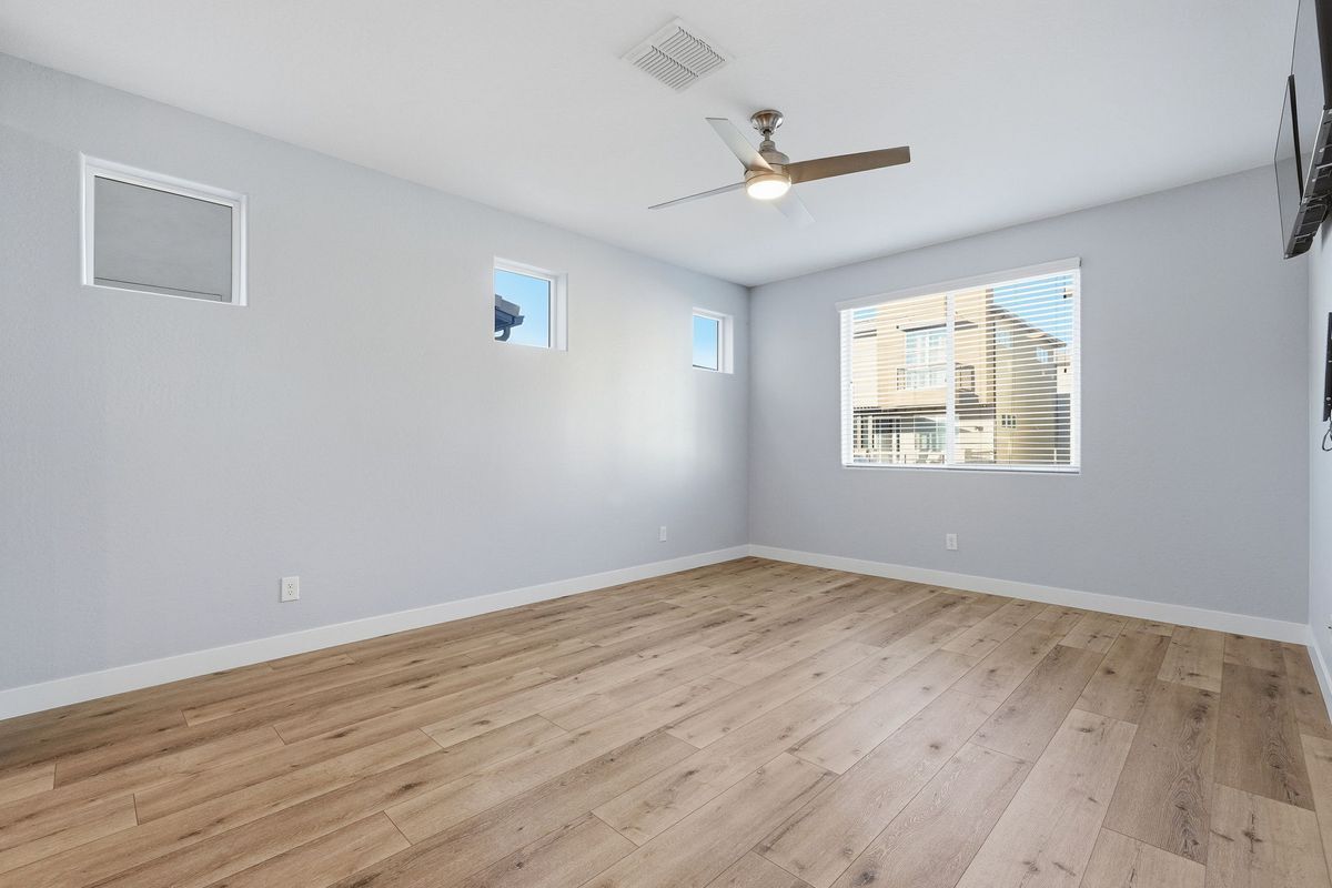 Building Photo - 7059 W Stardust Dr