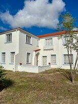 Building Photo - 949 S Ohio Ave