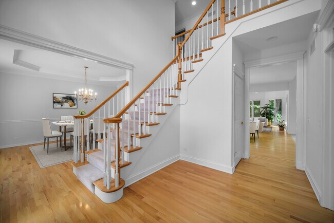 Building Photo - 36W244 Fieldcrest Dr
