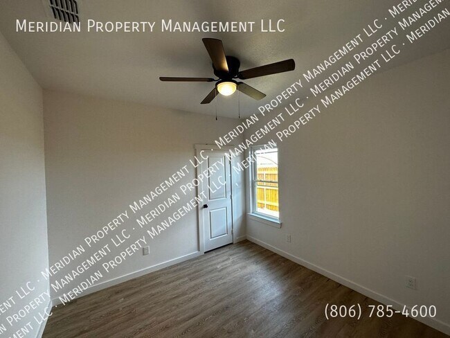 Building Photo - 5802 Urbana Pl