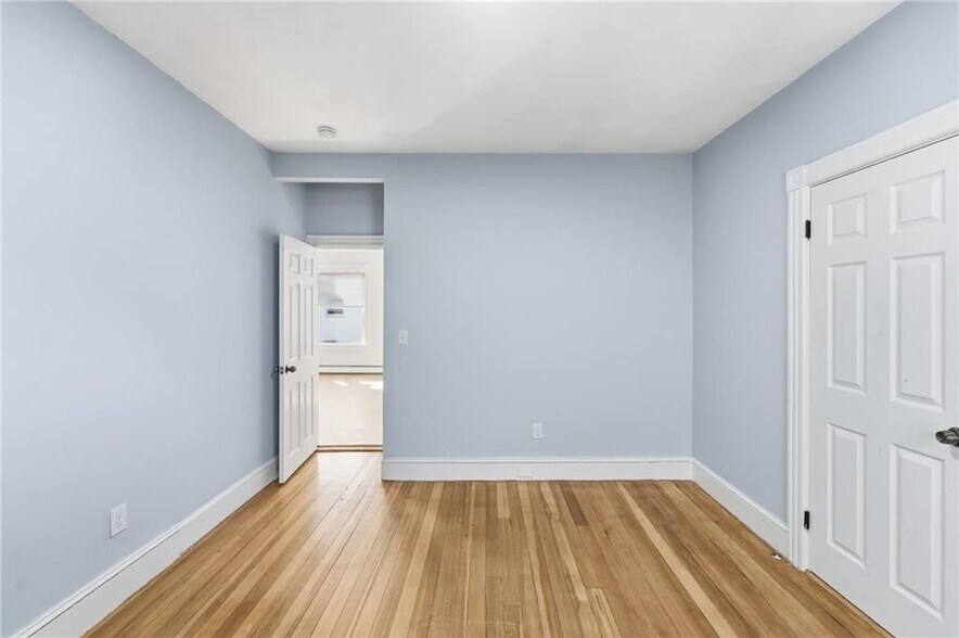 Building Photo - 97 Greene St