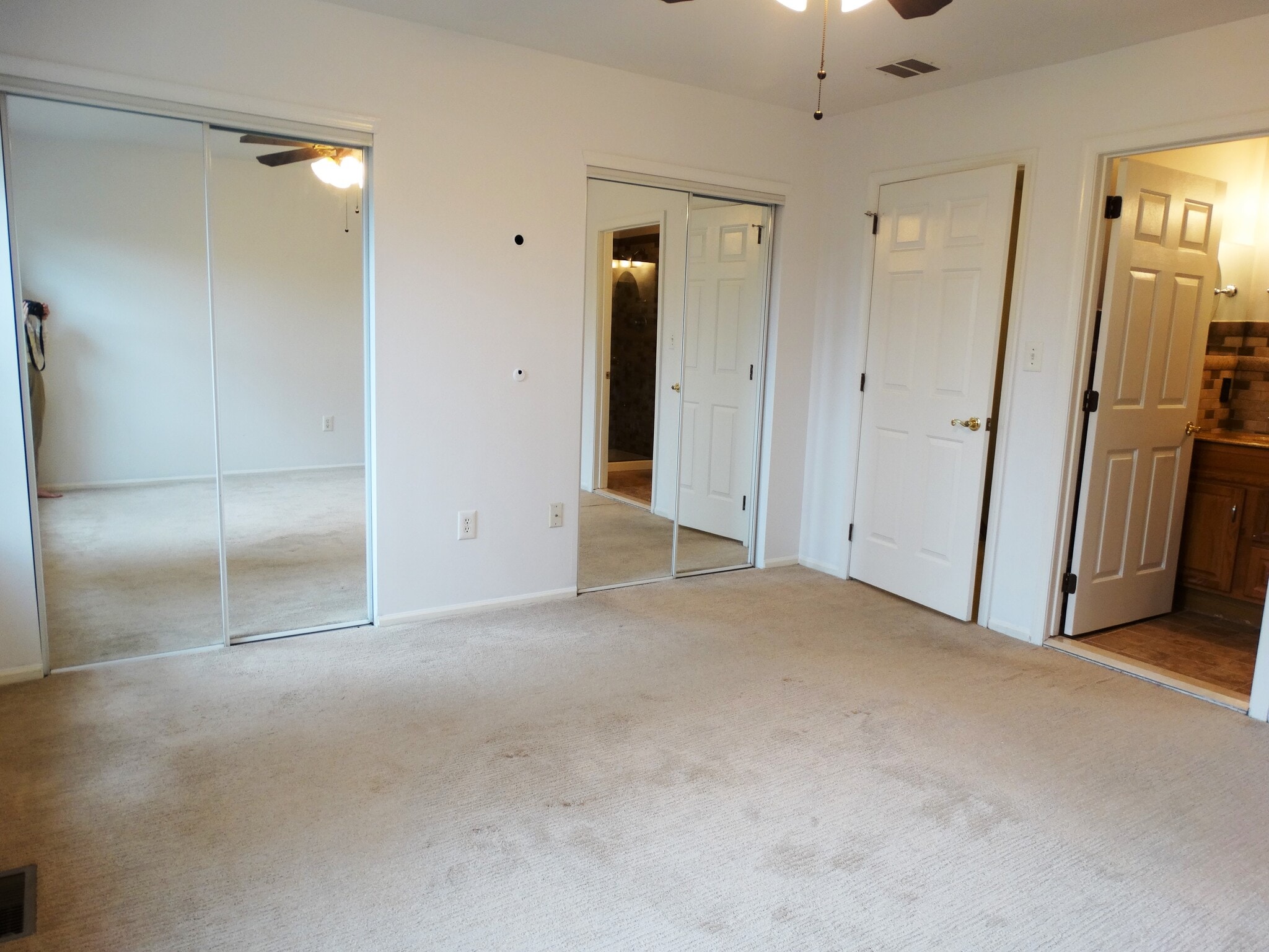 master bedroom - 2269 Nash Ct