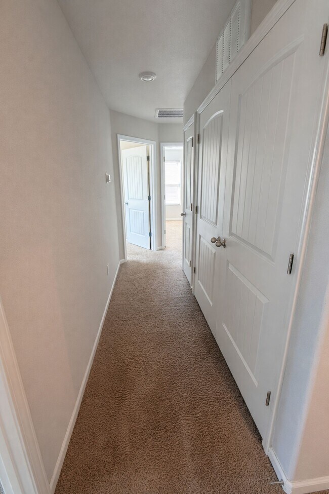 Building Photo - 1408 Nia Rd