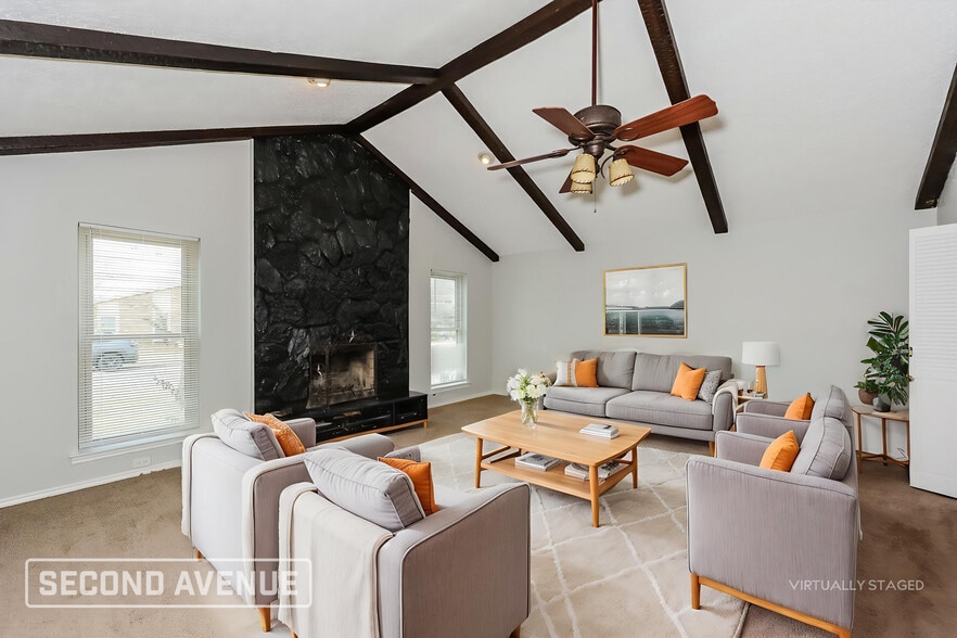 Building Photo - 5405 Valparaiso Trail