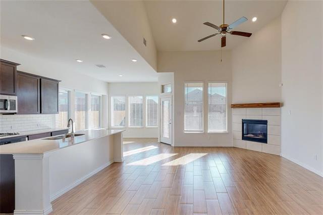 Building Photo - 10143 Prairie Dr