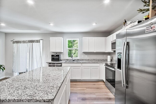 Building Photo - Build Equity While Leasing - Lease and Own...