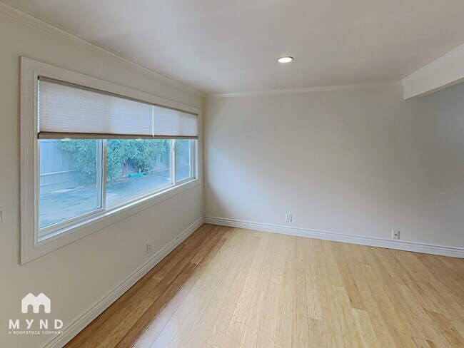 Building Photo - 315 Beemer Ave