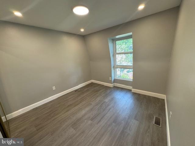 Building Photo - 3333 Comly Rd