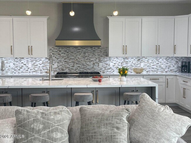 Building Photo - 6824 N 14th St