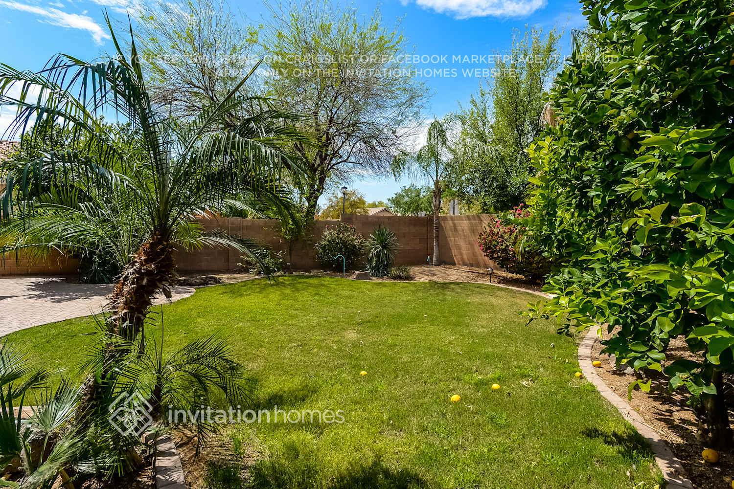 Building Photo - 1006 S Colonial Ct
