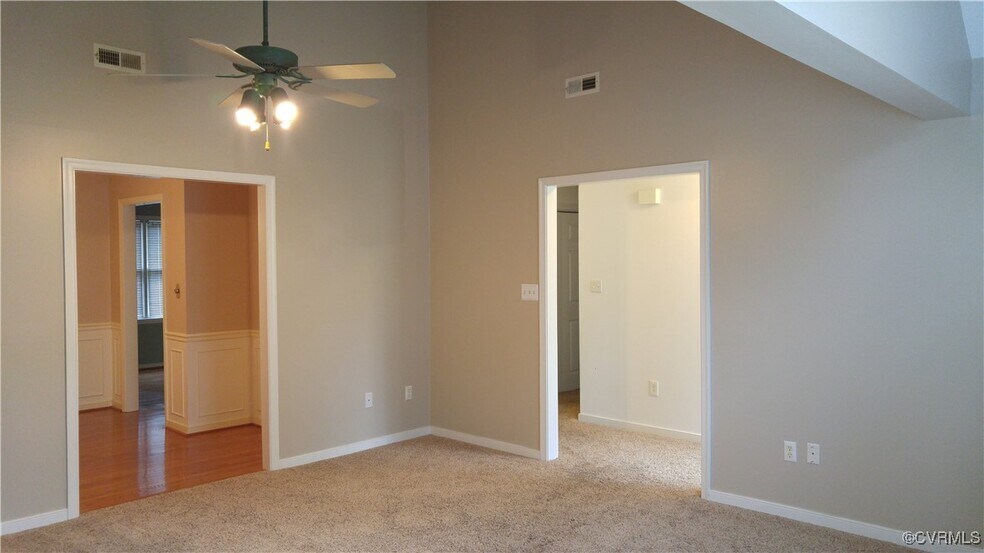 Building Photo - 7631 Kentucky Derby Dr