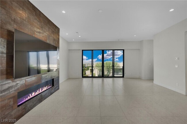Building Photo - 378 Tranquil Peak Ct