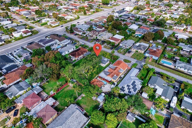 Building Photo - 6550 SW 27th St