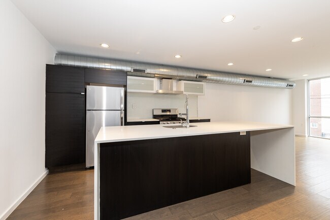 Building Photo - 1422 N 7th St