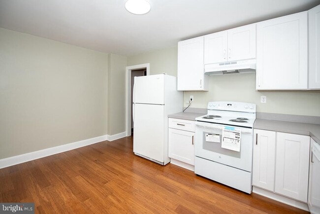 Building Photo - 9 Fulton Ave