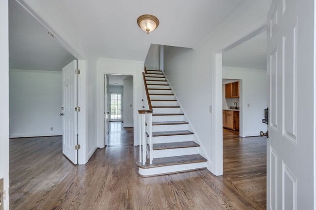 Building Photo - 795 Greeley Dr