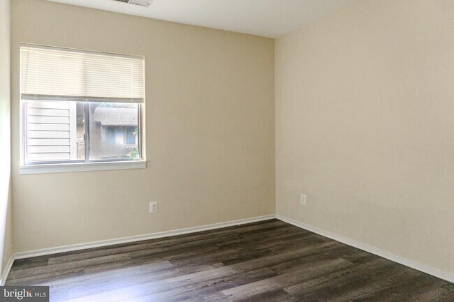 Building Photo - 19443 Brassie Pl