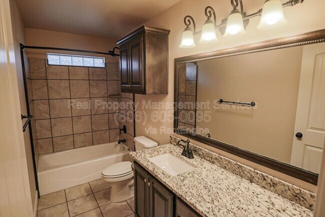 Building Photo - 9604 Justice Ave