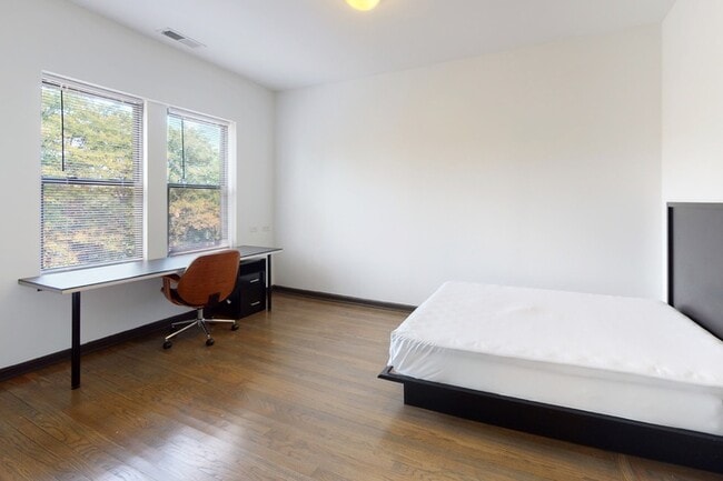 Floorplan - 5300 S. Drexel Avenue