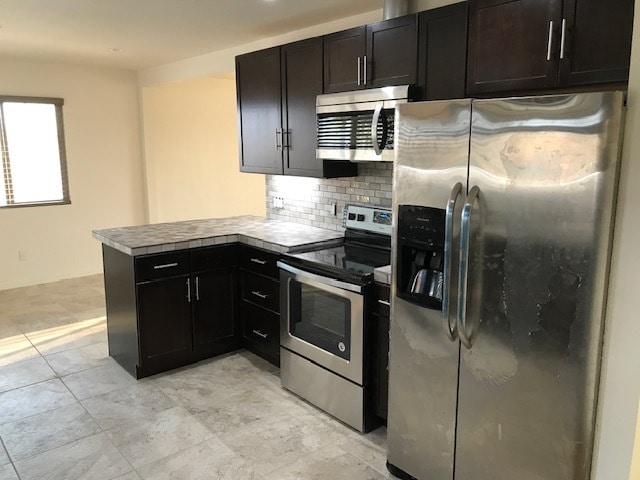 Building Photo - 790 Kootenay Dr