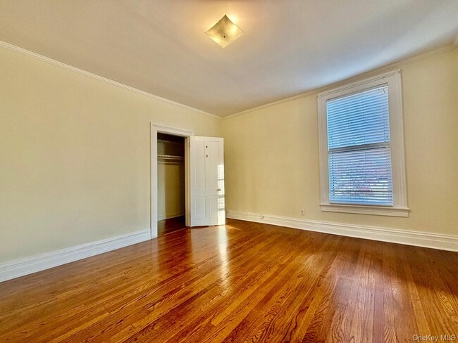 Building Photo - 225 N Broadway