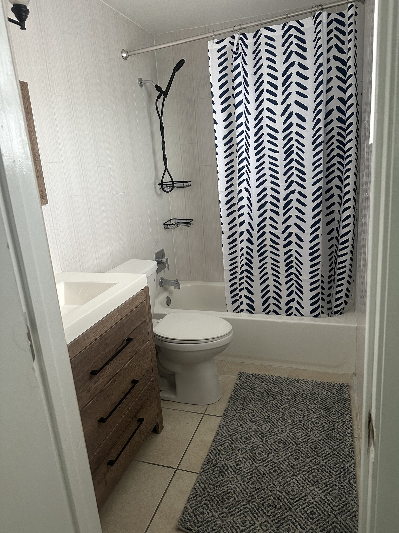 Bathroom - 1026 White St