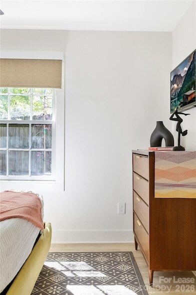 Building Photo - 1901 S Mint St