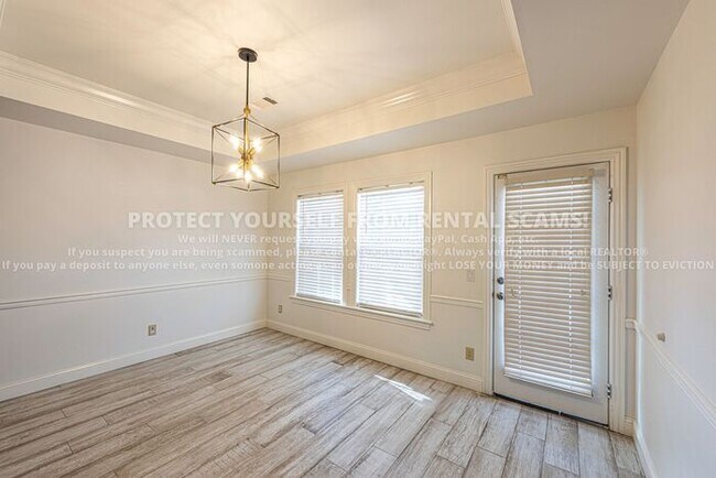 Building Photo - 4986 N Indian Oaks Trail