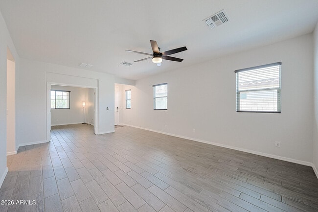 Building Photo - 17435 W Laurie Ln
