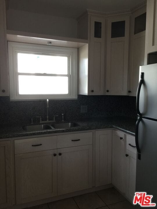 Building Photo - 4425 Victoria Park Pl