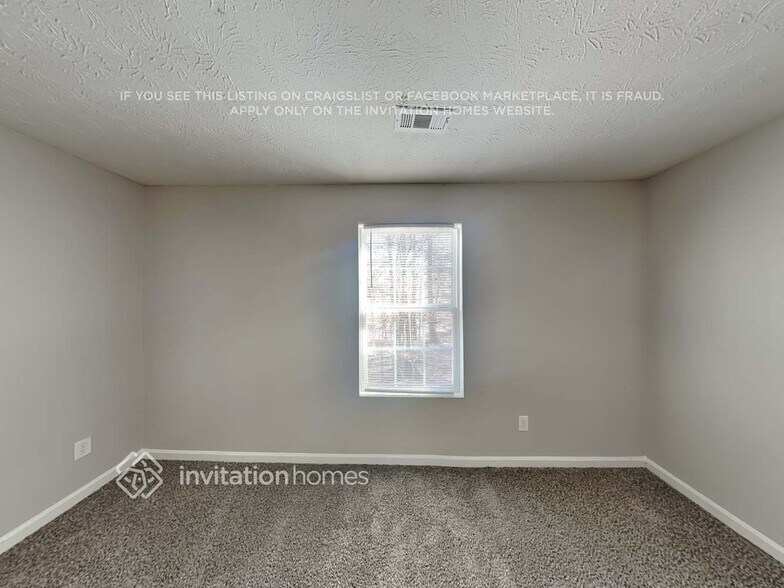 Building Photo - 215 Felton Dr