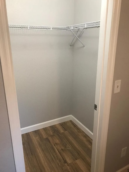 Building Photo - 1890 16th St