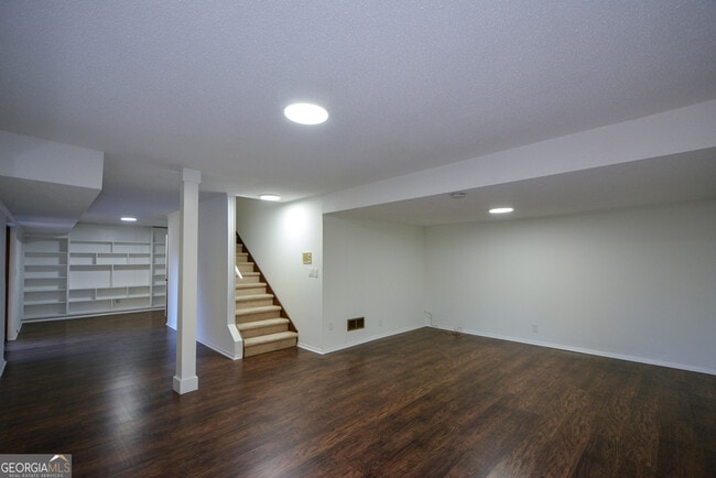 Building Photo - 2704 Margaret Mitchell Dr NW