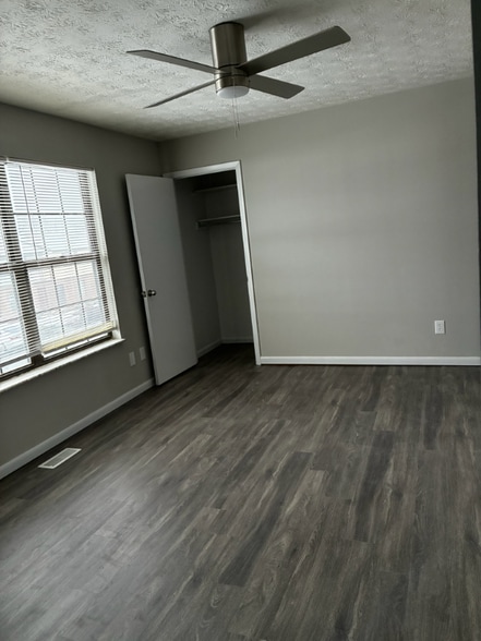 Building Photo - 720 Ohio Pike