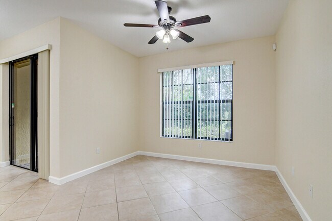 Building Photo - 10366 Wellington Parc Dr