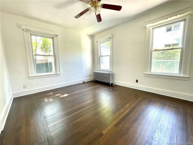 Building Photo - 294 Fountain St