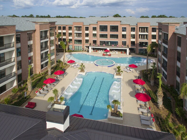 San Marino Apartments 15255 Vintage Preserve Pky Houston TX 77070