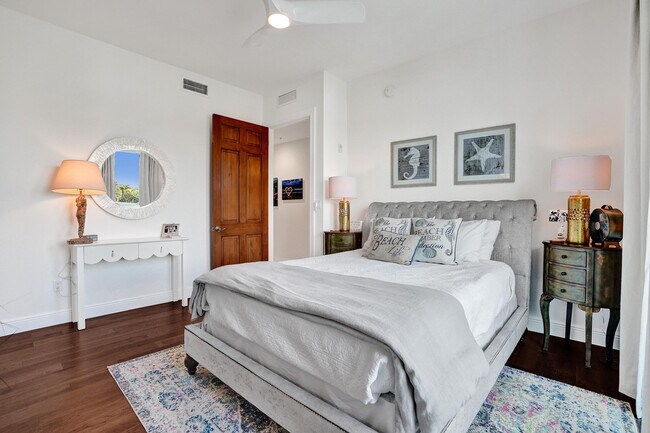 Building Photo - 516 Hendricks Isle