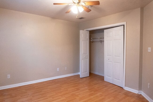 Building Photo - 2403 Hartsfield Rd