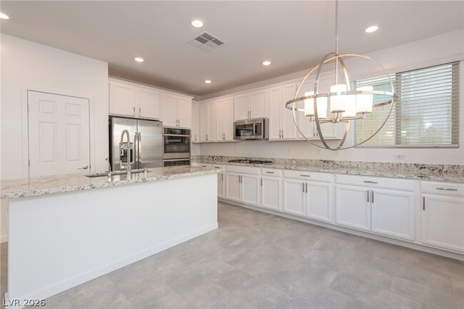 Building Photo - 12412 Ocean Tiller Ave