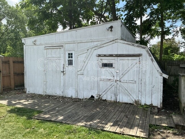 Building Photo - 2324 N Buckeye St