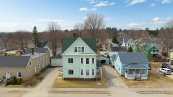 Building Photo - 310 Turner St