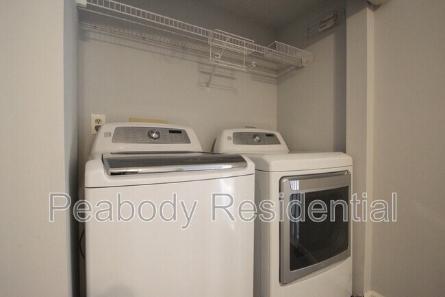 Building Photo - 46598 Drysdale Terrace