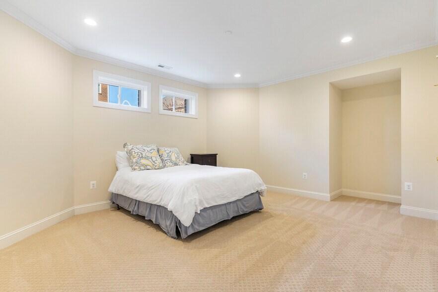 Building Photo - 4522 Mixed Willow Pl