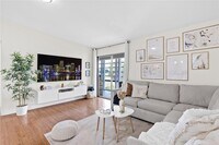 Building Photo - 9731 Hammocks Blvd