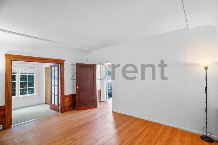 Building Photo - 1001 MacArthur Blvd